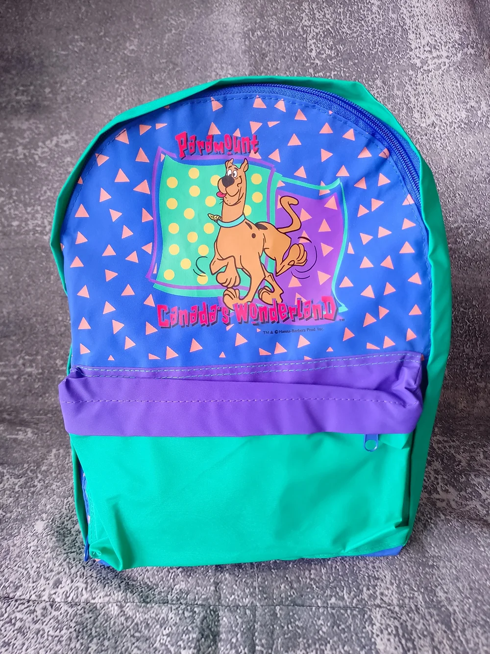 Vintage 90s Paramount Canada's Wonderland Scooby-Doo Graphic Kids Backpack - Picture 1 of 10